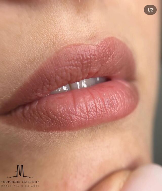 Alcuni lavori della nostra @mariapiaricciardi_pmu 👄

🫶🏼 Prenota il tuo appuntamento per una prima consulenza! 

📲 Contattaci al numero 0688938082 o scrivici in DM 

——
#microblading#microbladingeyebrows#microbladingartist#tatuaggiosopracciglia#tatuaggiolabbra#tatuaggiopermanente